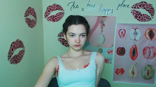 _SusieSu_'s Live XXX Chat