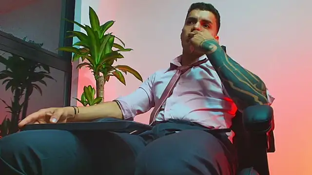 Chat XXX en directo de ALPHA_DOMINUS_