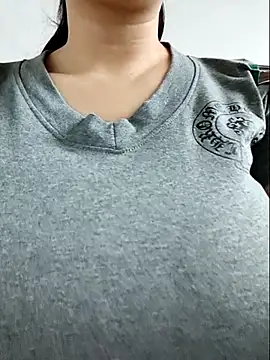 Pokazy przed kamerką – Shine_Mai