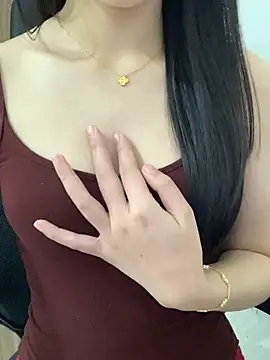 Jonlie18 在線直播表演