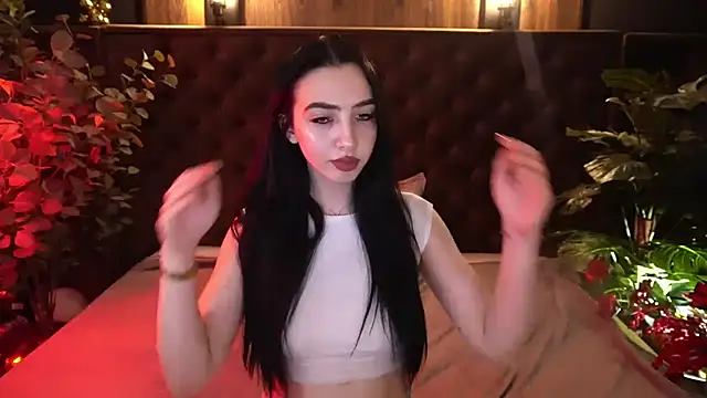 WildKittenX_ 网络视讯表演