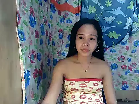 PinaySkinnyGirl Chat XXX in diretta