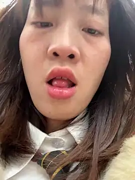 littleqiu 在線直播表演