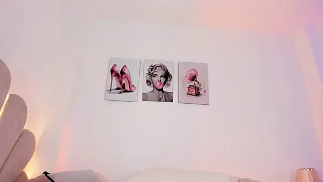 luciana_jam_ live XXX chat