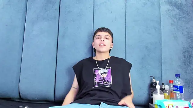 Chat +18 de Megan_Thompson_ ao vivo