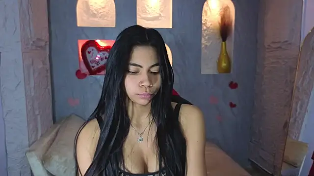 ammy_woold_b Adlı Modelin Canlı XXX Sohbeti