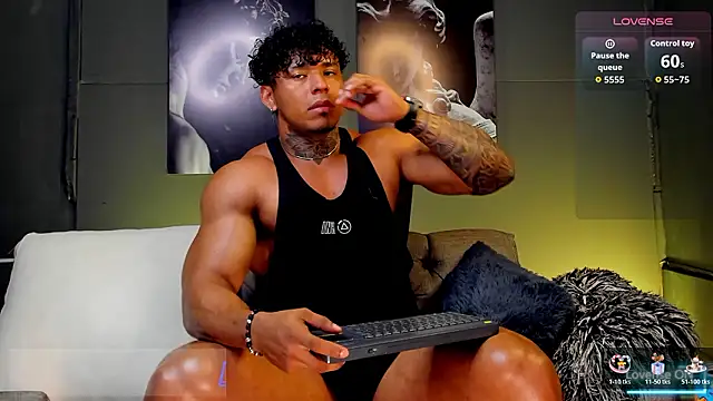 bradley_smith Show Webcam