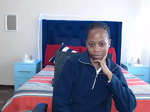 QUEENMANDYY 라이브 XXX 채팅