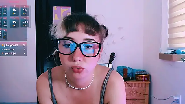 Cosmo_Riri Chat XXX live