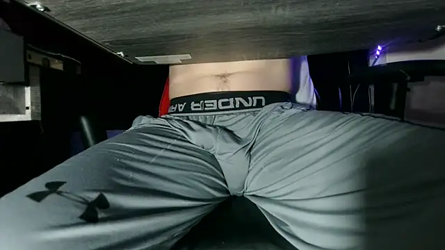 Dick_and_muscles Webcam Show