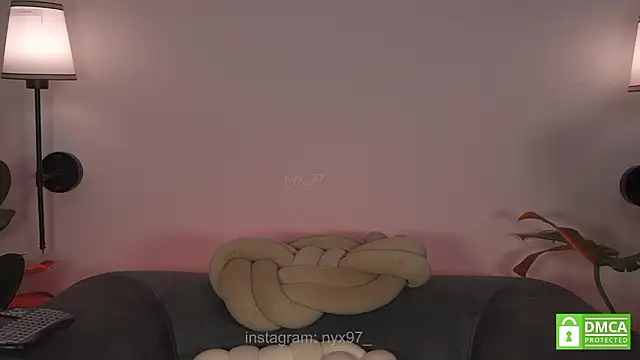 nyx_97: онлайн-секс-чат