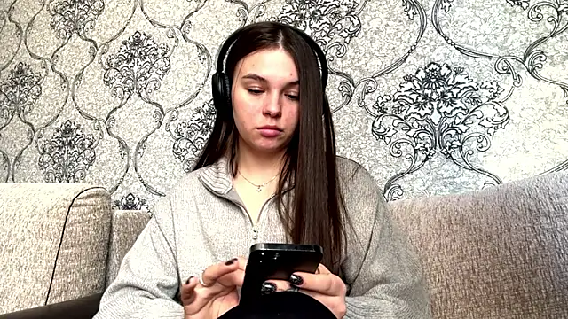 AkikoAnkrom Live XXX-chat