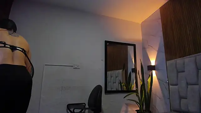 Scarlet_Rosexx: απευθείας συνομιλία ΧΧΧ