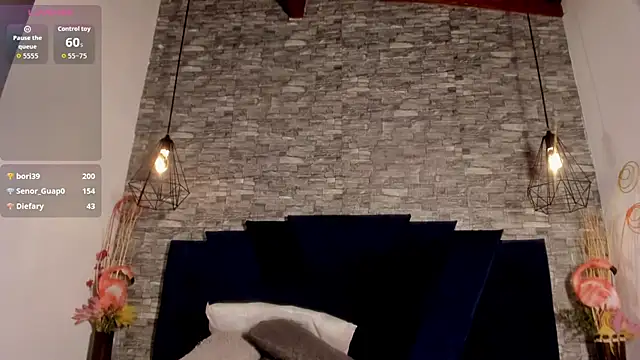 Chat +18 de Emily_Brown18 ao vivo