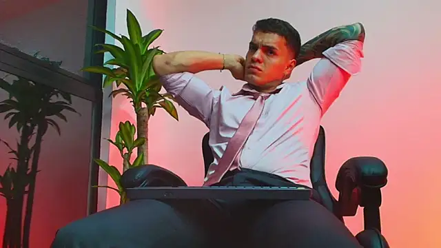 ALPHA_DOMINUS_のライブXXXチャット