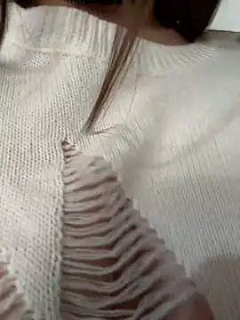 دردشة CrazyTori الجنسية المباشرة