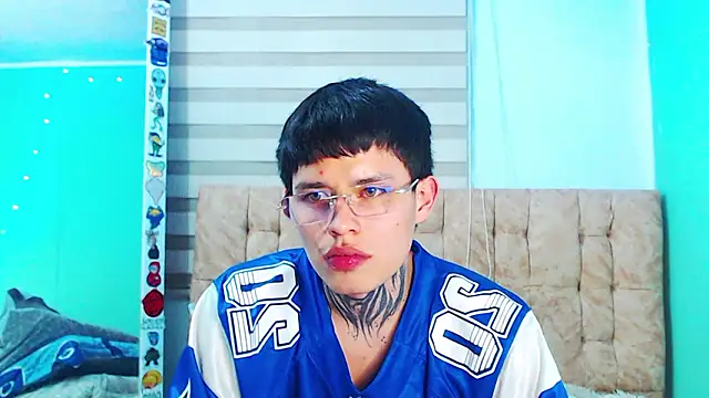 Czat XXX na żywo – _justinmoon2