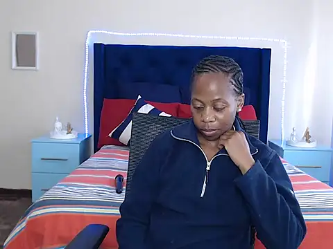 Chat XXX ao vivo de QUEENMANDYY