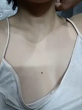 PUNAM456's Live XXX Chat