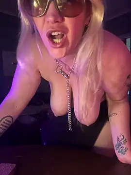 Granlady7 élő XXX-chatje