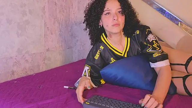 Benny_and_Mark's Live XXX Chat