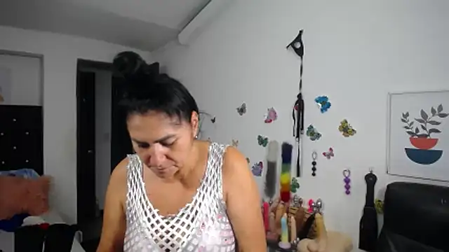 mature_bigboobs10's Live XXX Chat