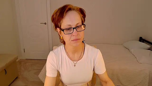 Онлайн чат XXX LioraWeiss