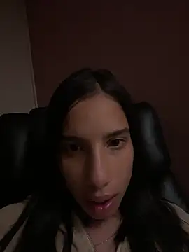 Praga_Pink 라이브 XXX 채팅