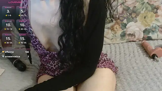 Chat +18 de Yllmira ao vivo