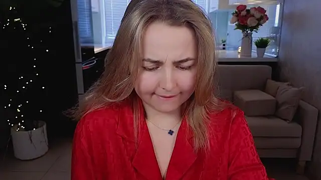 Mira_Mermayd: απευθείας συνομιλία ΧΧΧ