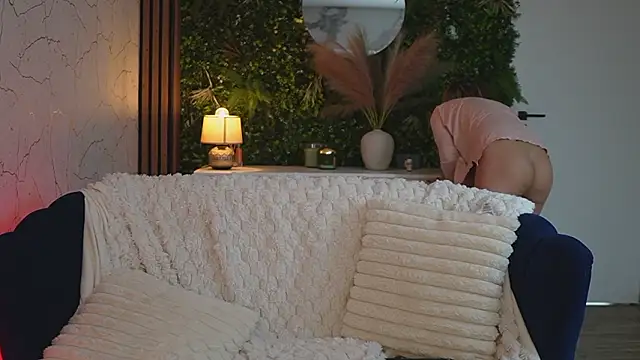 angel_wow_'s Live XXX Chat