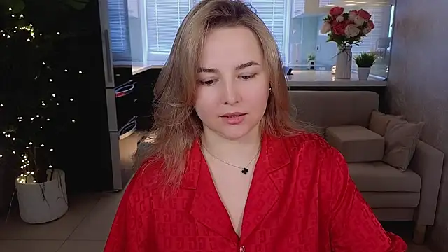 Mira_Mermayd Chat XXX in diretta