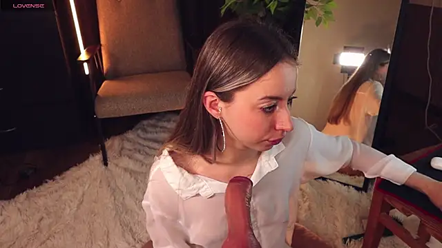 Czat XXX na żywo – Ada_Gold_