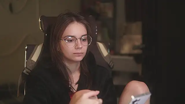 Chat +18 de alyssa_sweet ao vivo