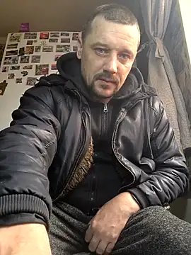 DanielOhCool: онлайн-секс-чат