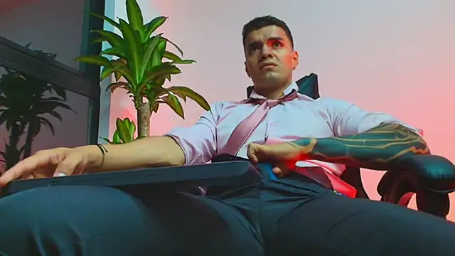 Онлайн чат XXX ALPHA_DOMINUS_