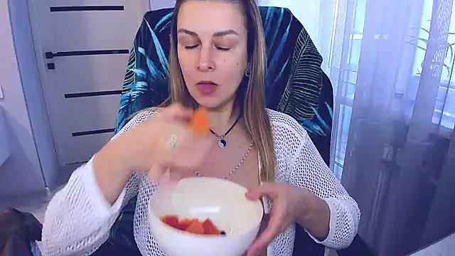 AlexiaDarren Adlı Modelin Canlı XXX Sohbeti