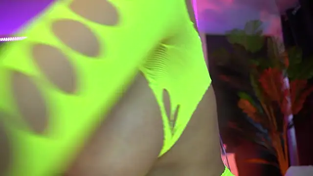 โชว์เว็บแคมของ MolyStone