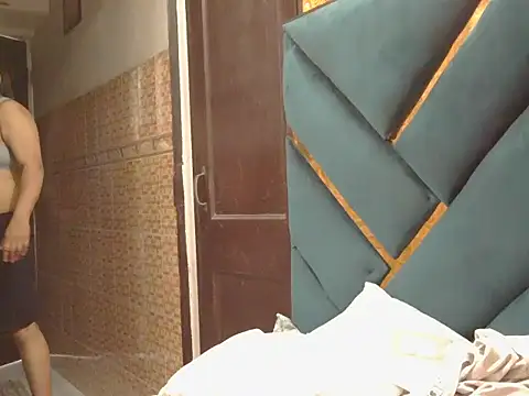 Sembang XXX Secara Langsung GangbangCouple