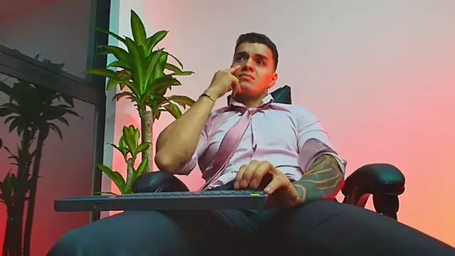 ALPHA_DOMINUS_: απευθείας συνομιλία ΧΧΧ