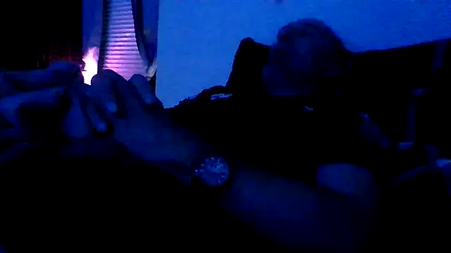 El_Gizmo Adlı Modelin Canlı XXX Sohbeti