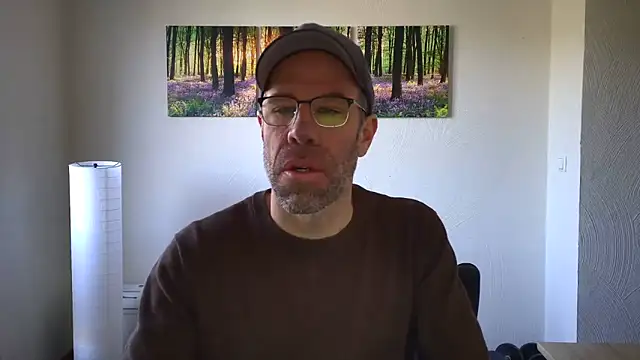 Онлайн чат XXX DaddyHarry_MatureStallion