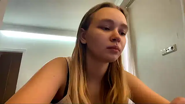 Leifuture Chat XXX live