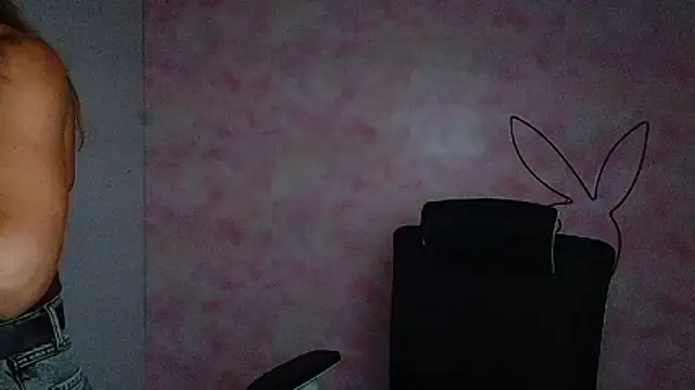 Chatroom XXX en direct de Diana_Sweeet_