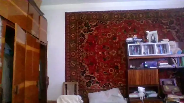 NickiKisinger Chat XXX live