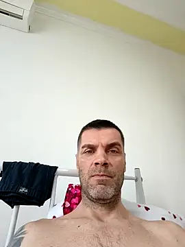 MASTER-DOMINATOR élő XXX-chatje