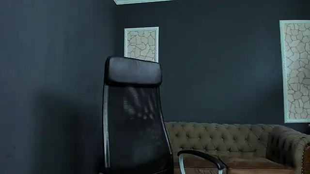 BrianHunts: вебкам-шоу