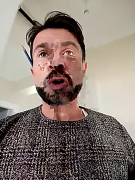 alex10alexx 网络视讯表演