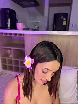 แชท XXX สดของ Bella-taylorr