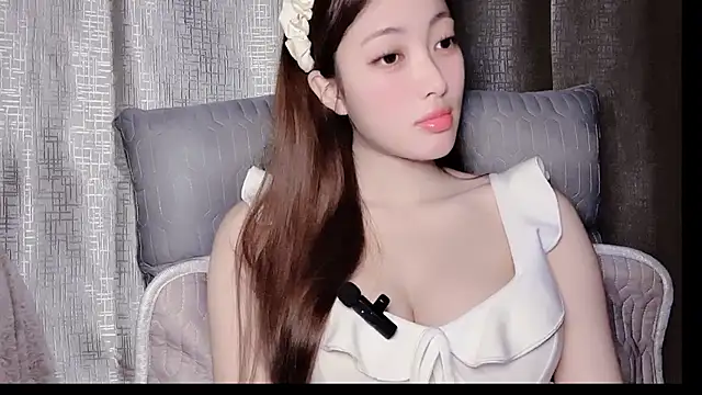 Živý XXX chat Mi-Chibi